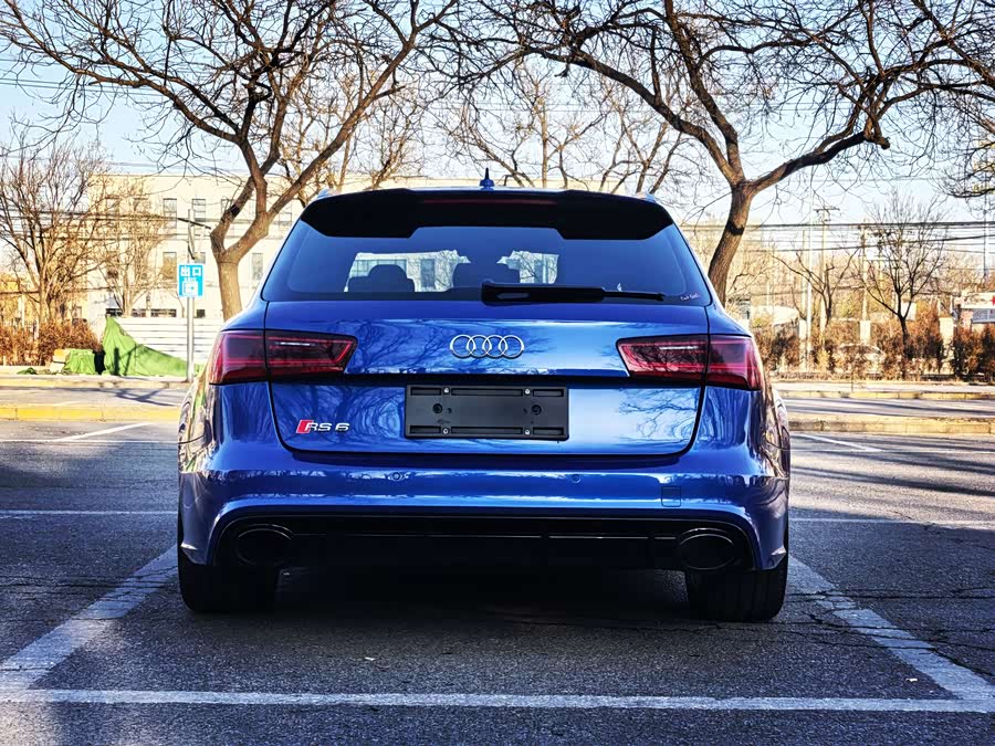 Audi RS 6 2016 صورة سيارة #22