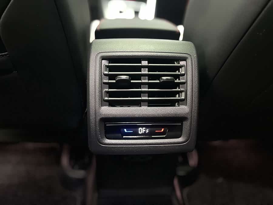 Volkswagen GolfGTI 2024 car image #22