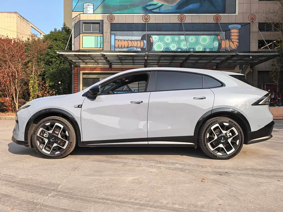 Xpeng G7 2025 #22 Xpeng G7 2025 car image #22