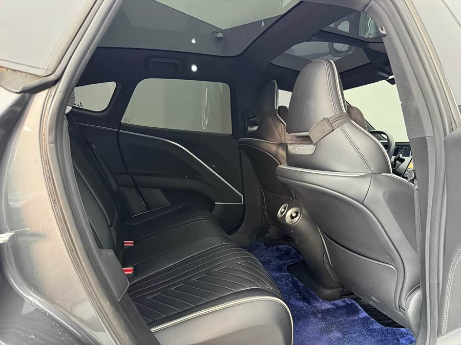 Avatr 11 2023 #22 Avatr 11 2023 car image #22