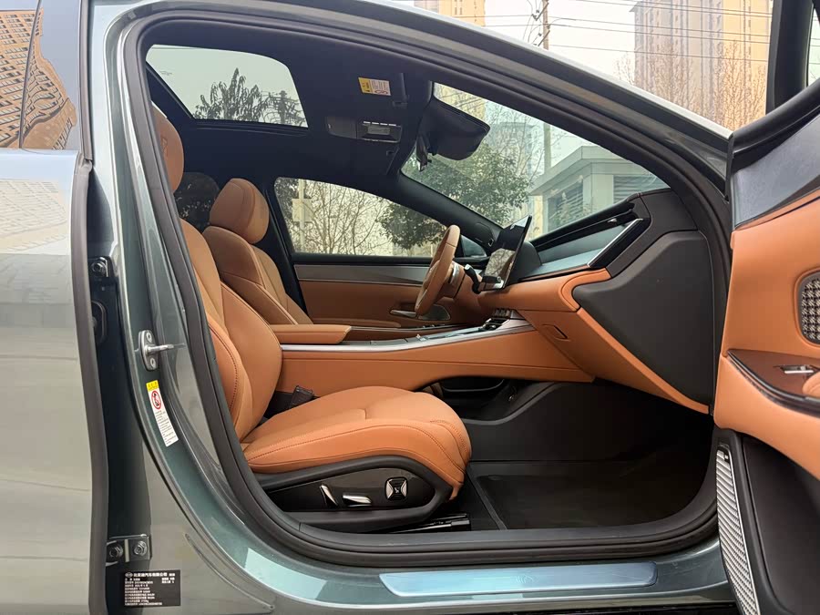 BYD Han 2025 car image #22