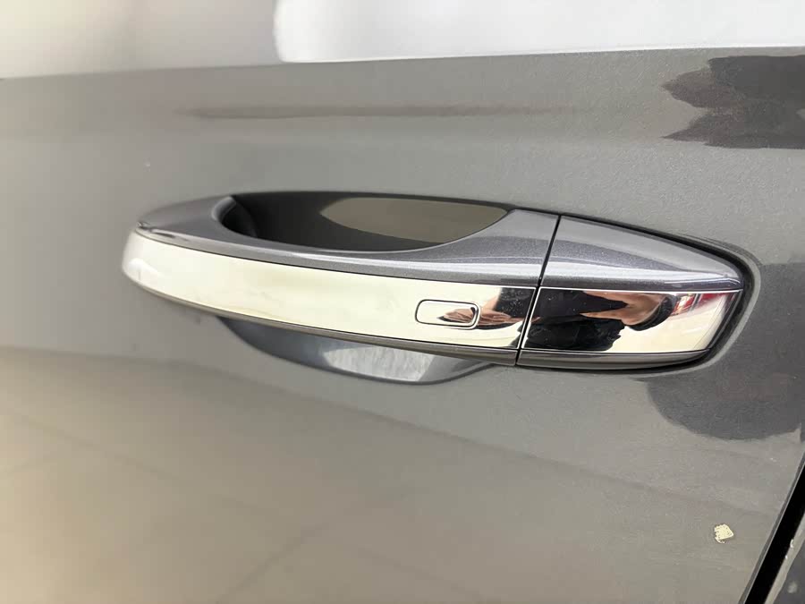 Volkswagen Tayron 2022 immagine di auto #22