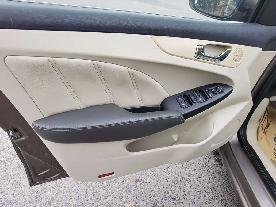 Chery Arrizo 7 2014 صورة سيارة #22