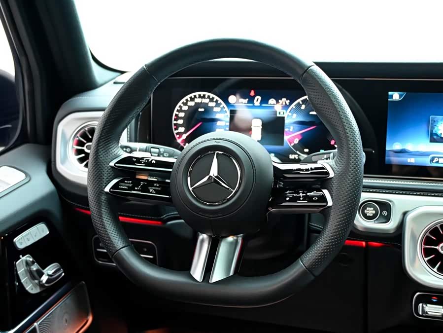 Mercedes-Benz G Class 2024 изображение автомобиля #22