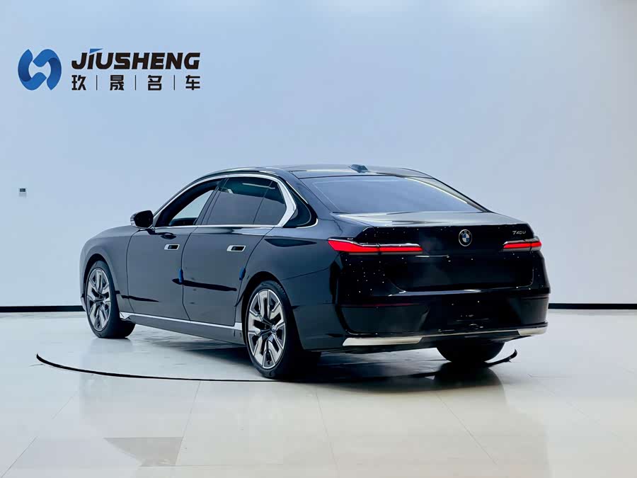 BMW 7 Series 2024 #22 BMW 7 Series 2024 car image #22