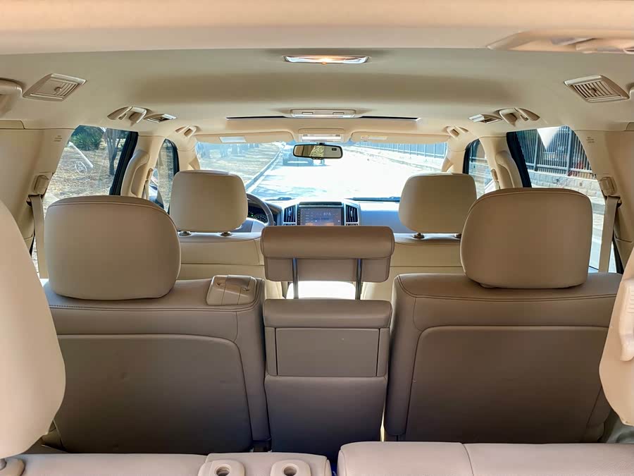 Toyota Land Cruiser 2015 #22 Toyota Land Cruiser 2015 car image #22