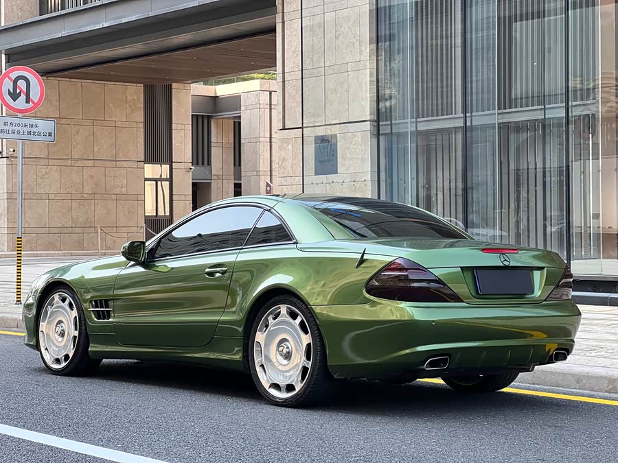 Mercedes-Benz SL Class 2011 car image #22