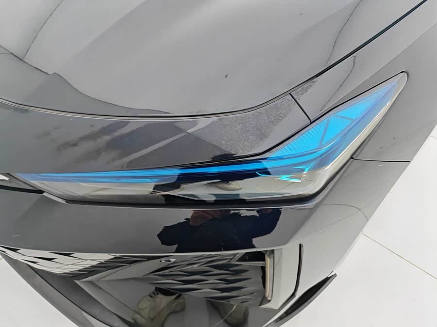 Changan UNI-V 2024 #22 Changan UNI-V 2024 car image #22