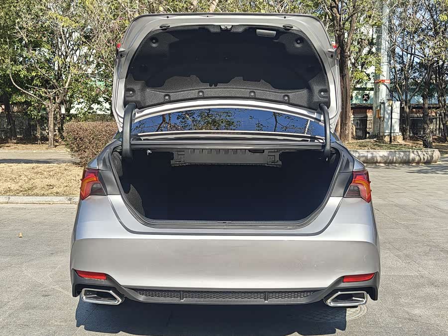 Toyota Avalon 2021 immagine di auto #22