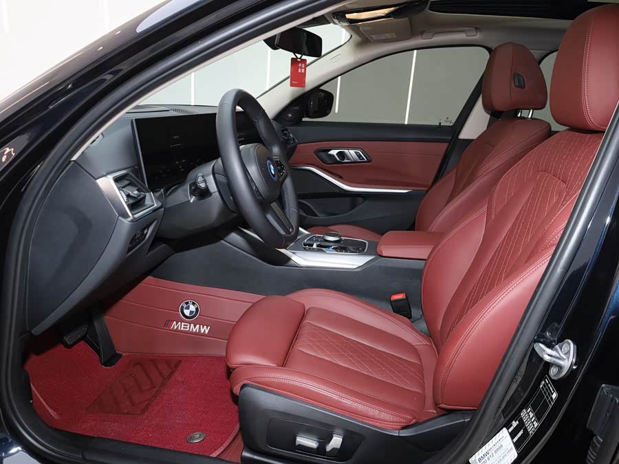 BMW i3 2023 immagine di auto #22