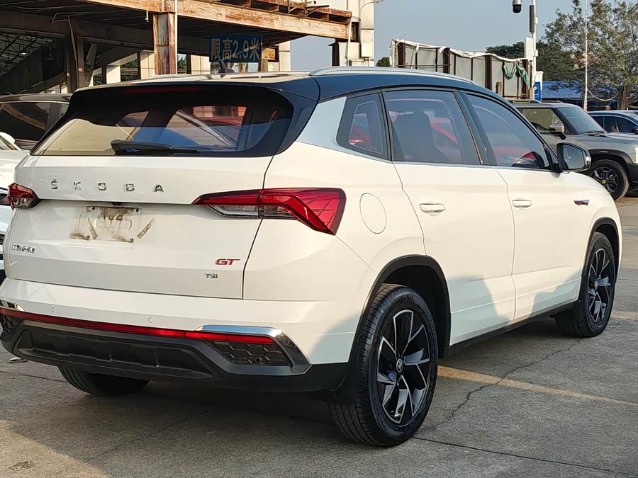 Skoda Kamiq 2021 изображение автомобиля #22