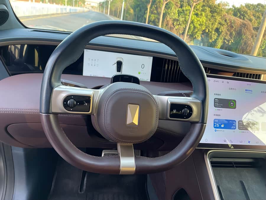 Avatr 11 2023 immagine di auto #22