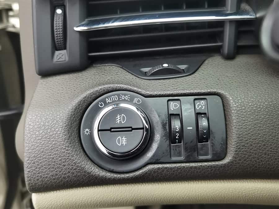 Chevrolet Malibu 2015 car image #22