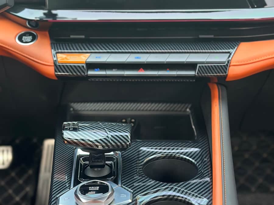 Changan UNI-V 2023 car image #22