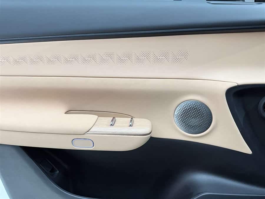 Exceed Stellar Era ET 2025 car image #22