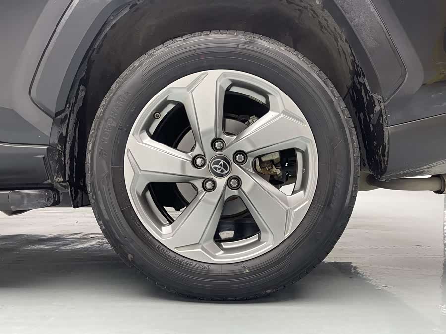 Toyota RAV4 2022 #22 Toyota RAV4 2022 car image #22
