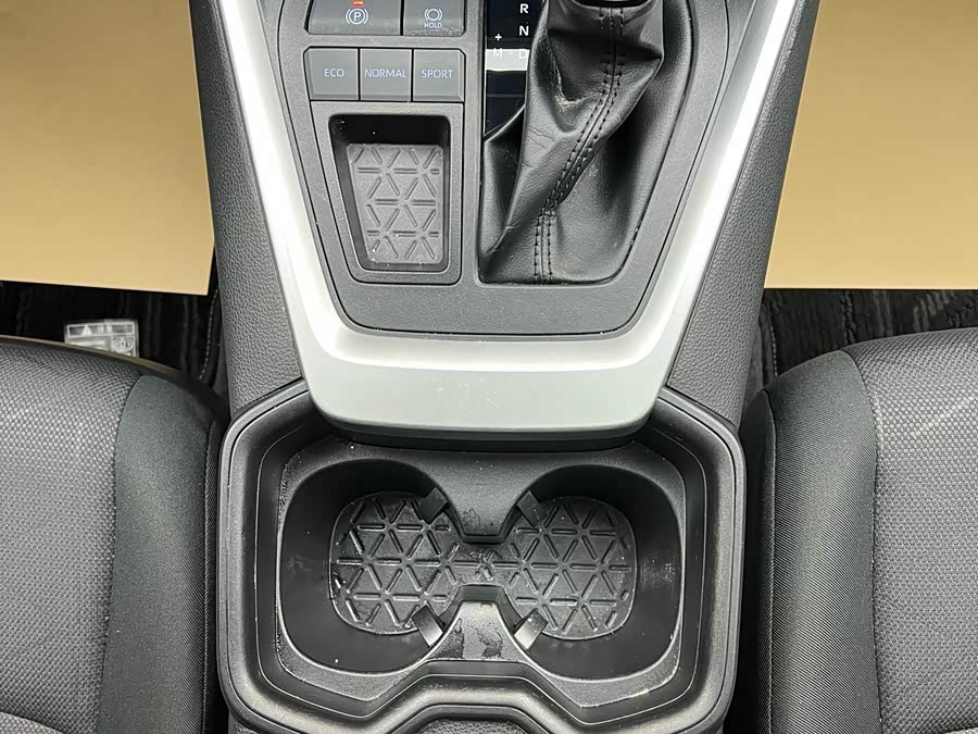 丰田 RAV4荣放 2023 汽车图片 #22