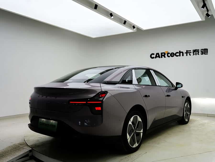 Xpeng MONA M03 2025 صورة سيارة #22