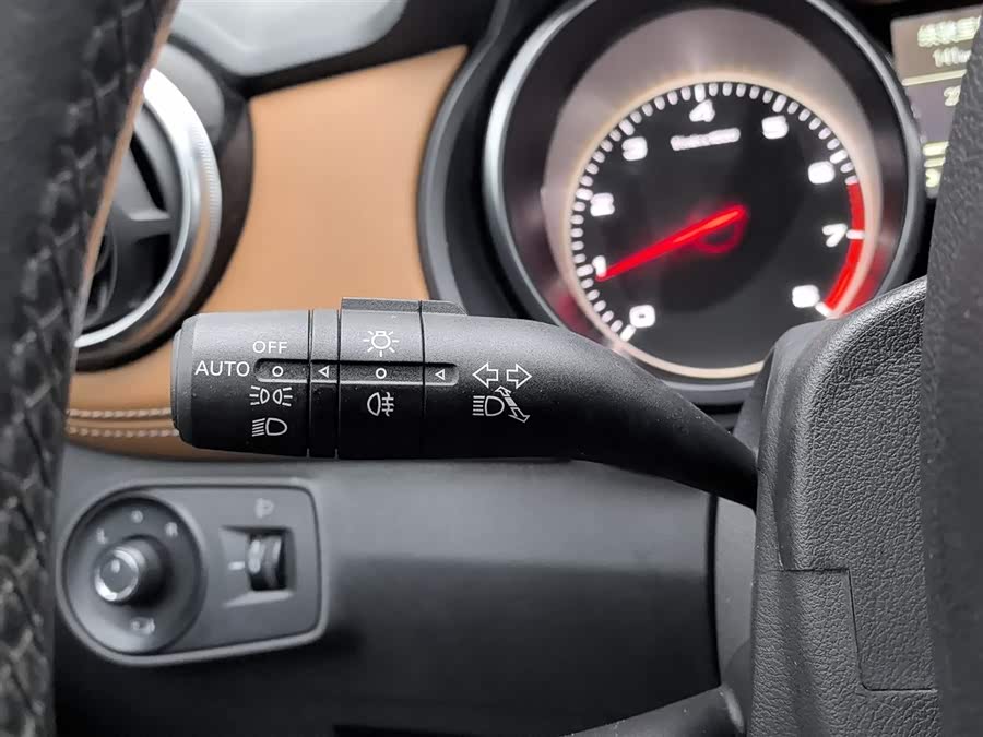 MG GS 2017 car image #22