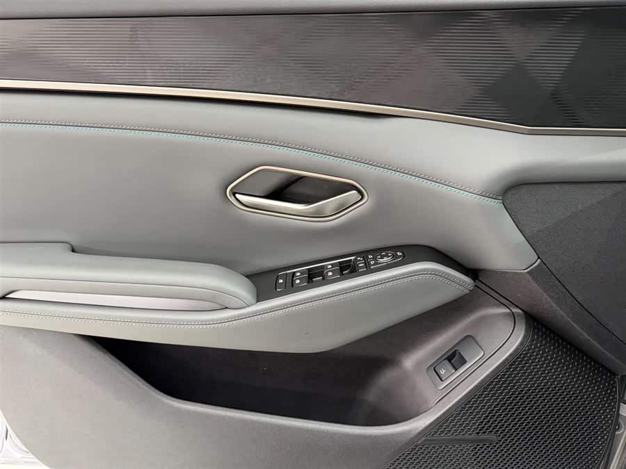 BYD Qin L 2025 car image #22