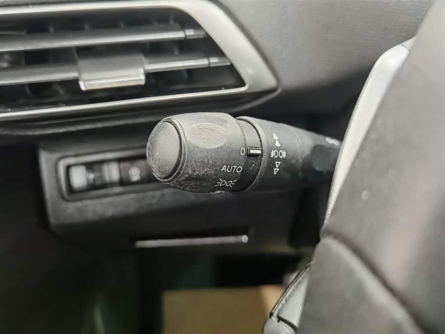 标致 标致5008 2018 汽车图片 #22