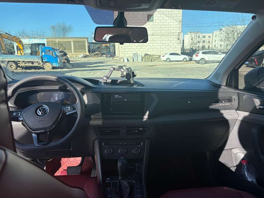 Volkswagen Tharu 2022 immagine di auto #22