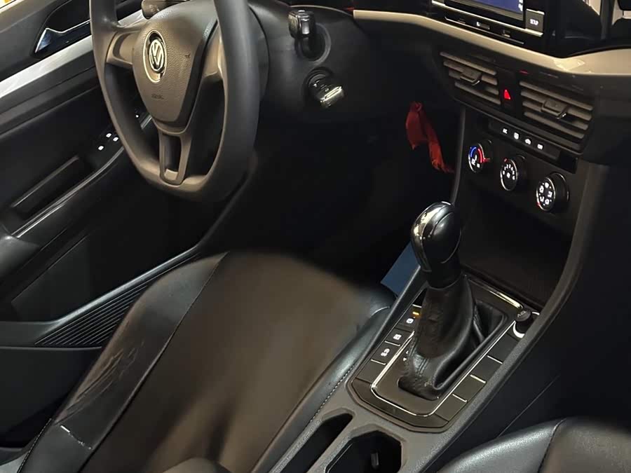 Volkswagen Bora 2020 immagine di auto #22