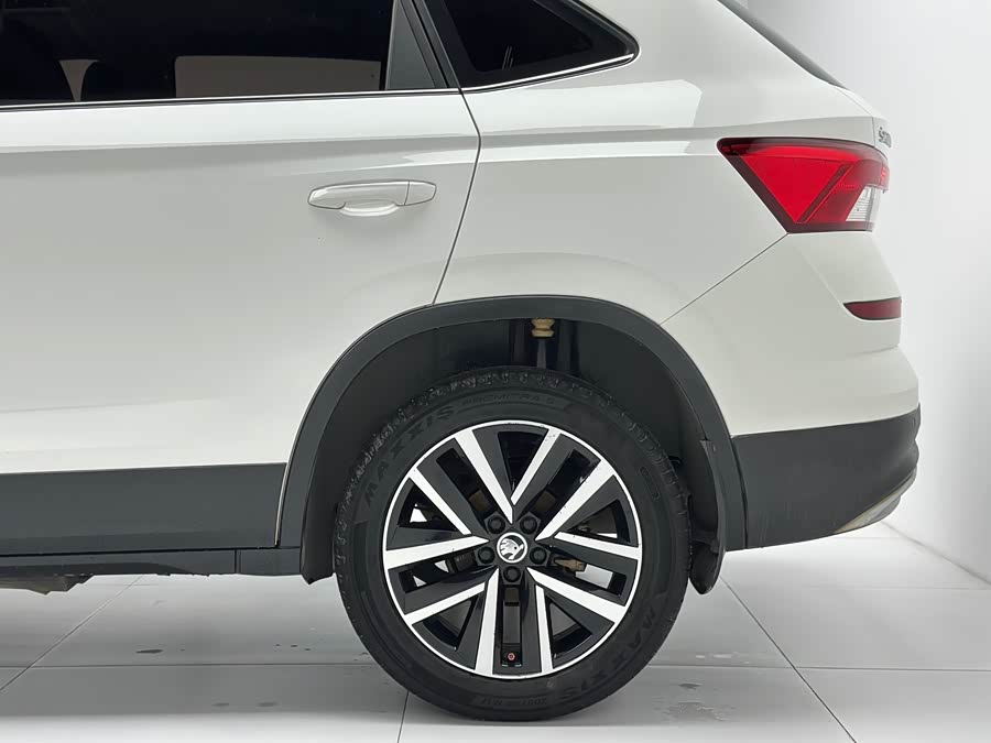 Skoda Kamiq 2018 #22 Skoda Kamiq 2018 car image #22