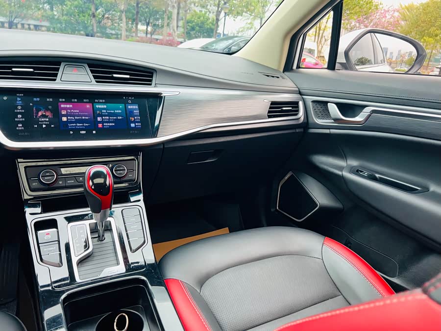 GEELY Emgrand GS 2021 car image #22