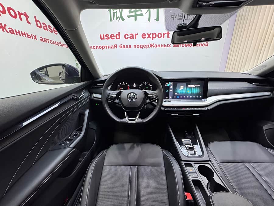 Skoda Octavia 2016 car image #22