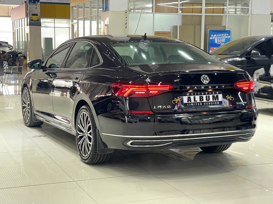 Volkswagen Passat 2020 car image #22