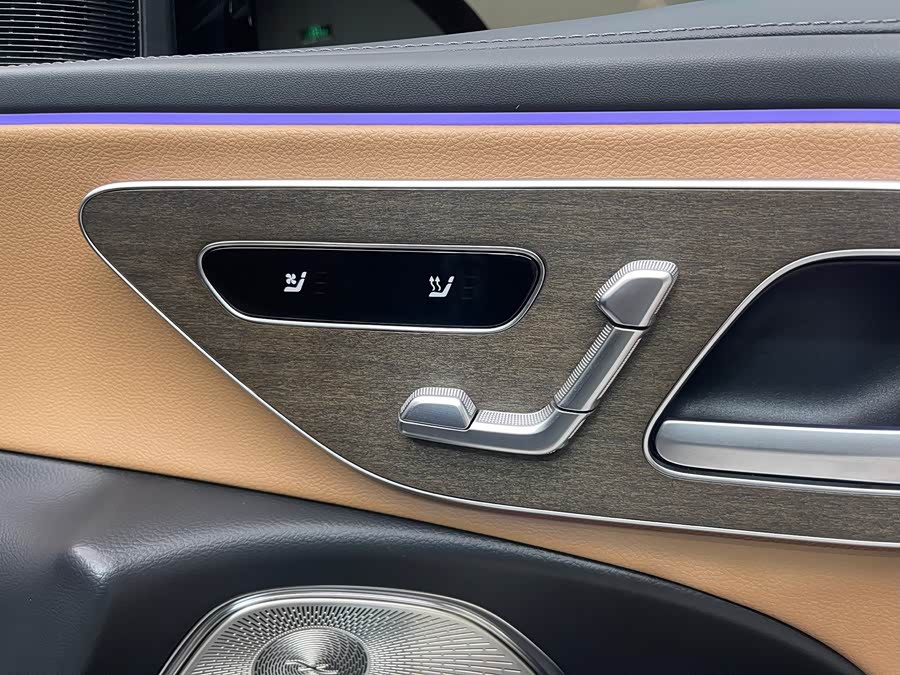 Mercedes-Benz E Class 2024 car image #22