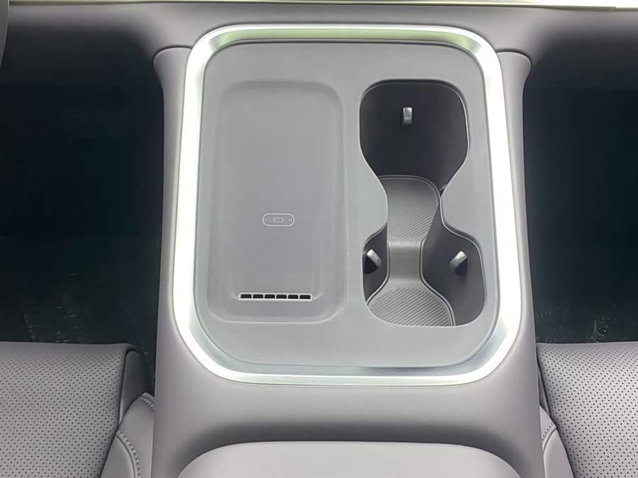 Leapmotor C16 2025 immagine di auto #22