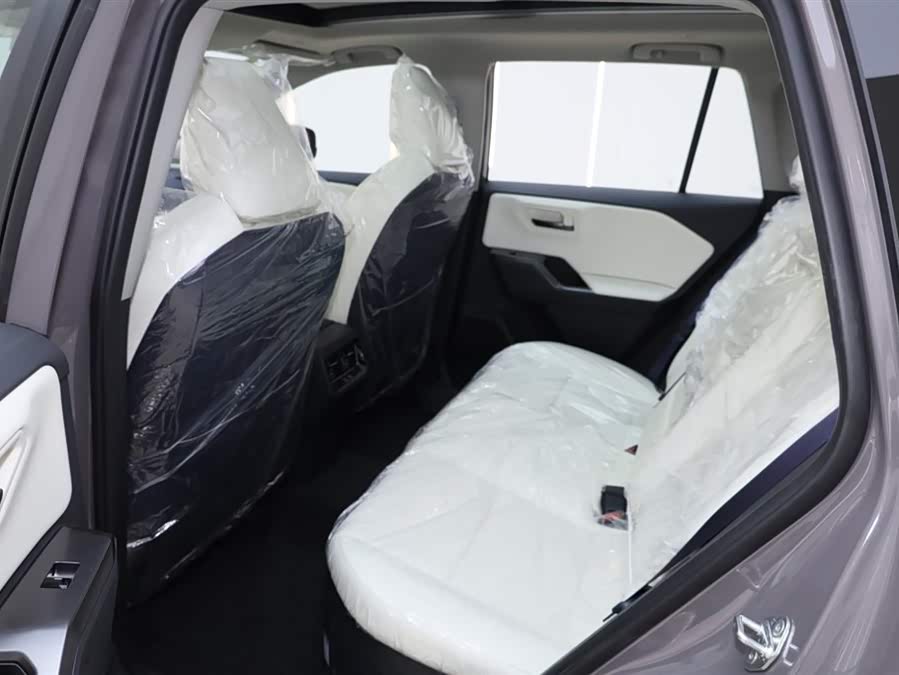 Toyota RAV4 2026 car image #22
