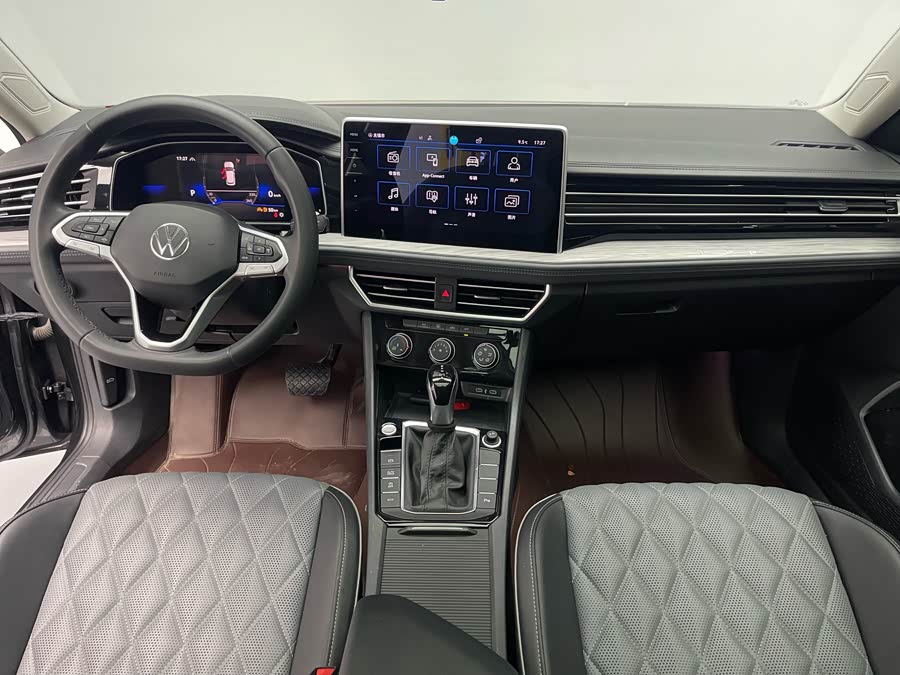 Volkswagen Sagitar 2023 car image #22