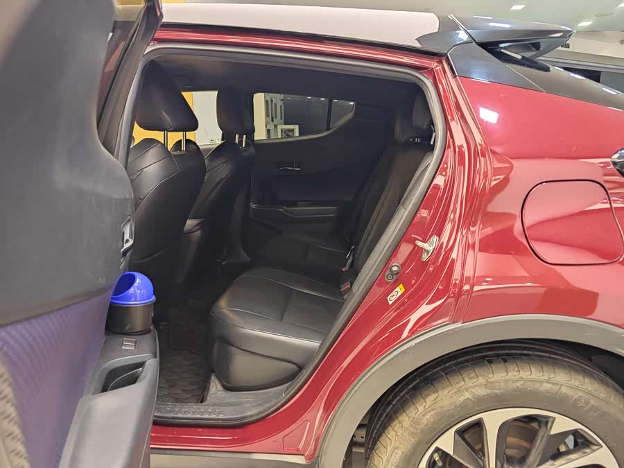 Toyota Izoa 2018 car image #22