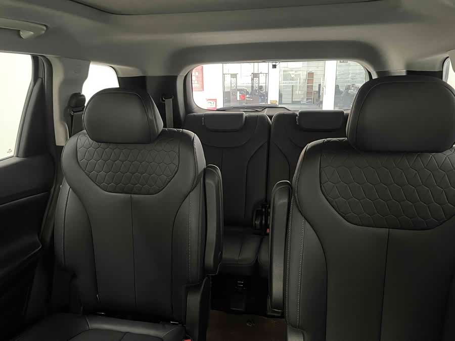 Hyundai Santa Fe 2021 car image #22