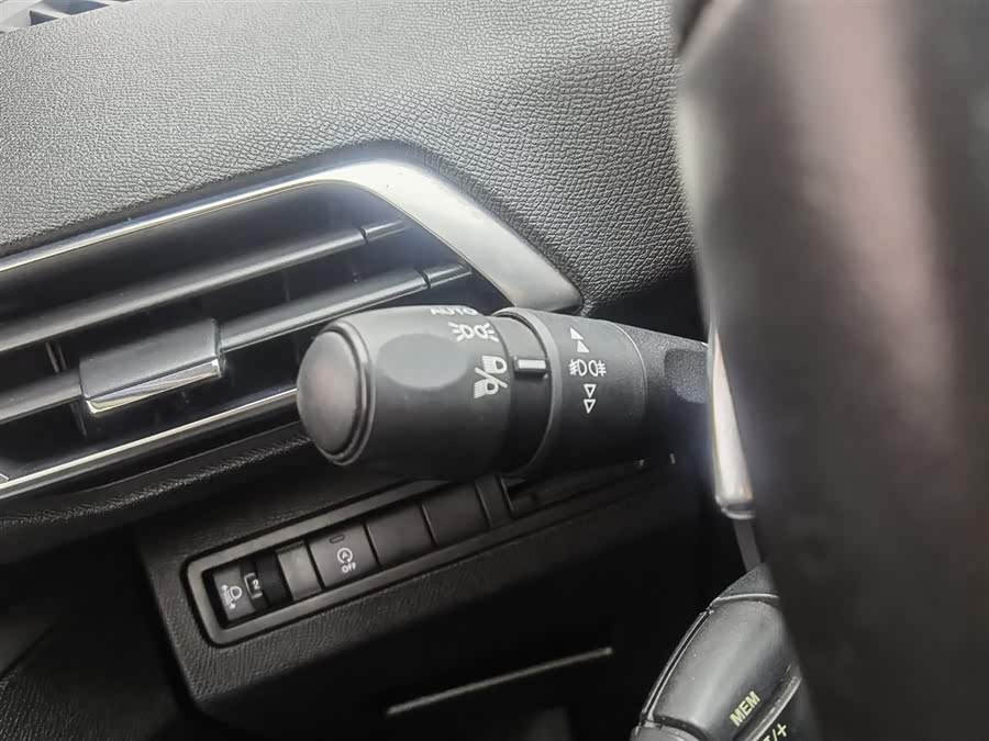 标致 标致4008 2018 汽车图片 #22