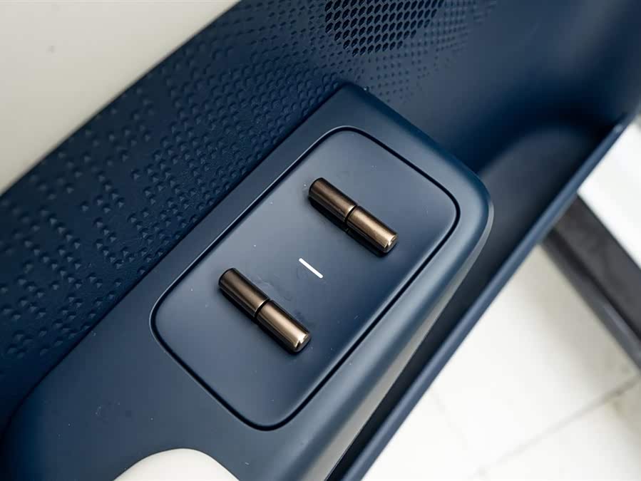 Zeekr X 2024 immagine di auto #22