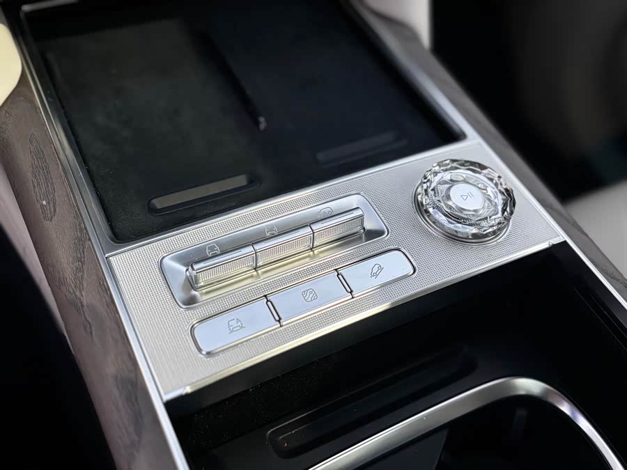 极氪 极氪9X 2025 汽车图片 #22