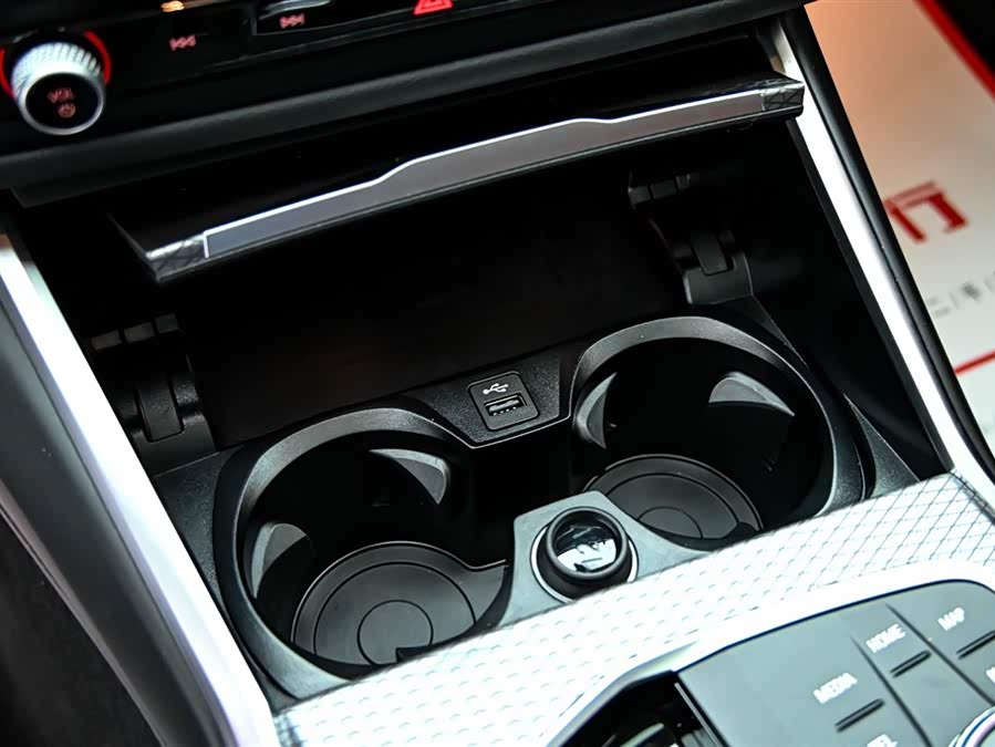 BMW 3 Series 2025 car image #22