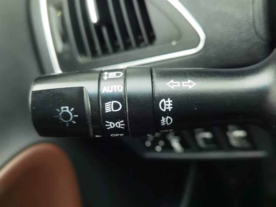 JAC 2015 imagem de carro #22