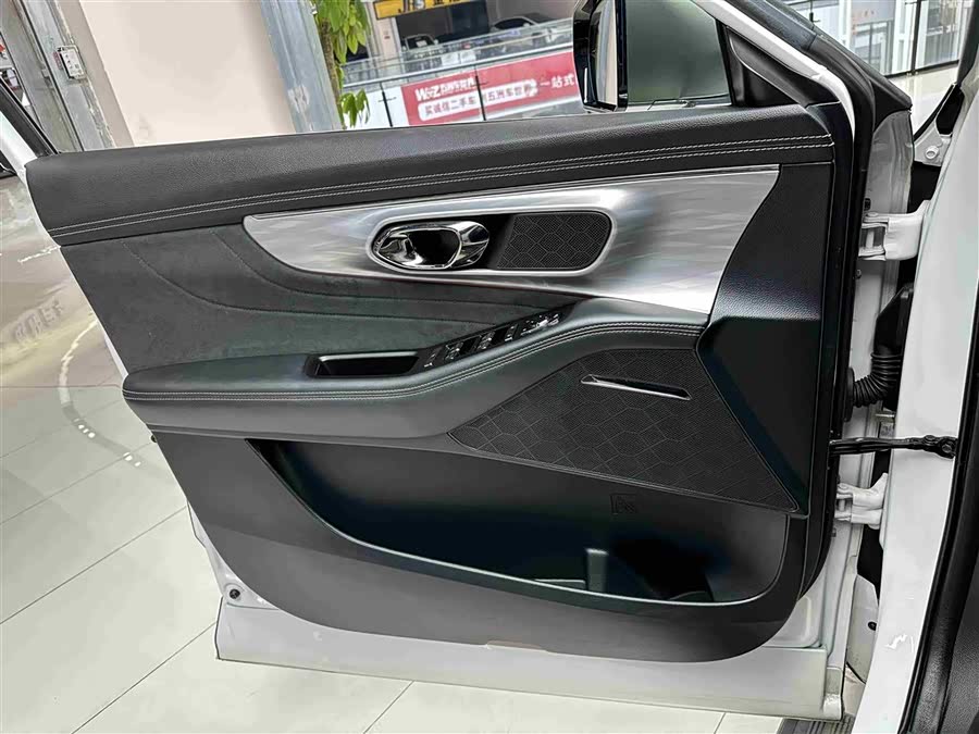 GAC Trumpchi Empow 2021 car image #22