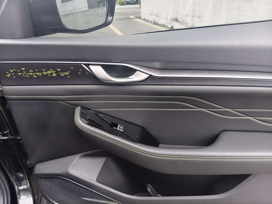 GEELY Preface 2023 image de voiture #22