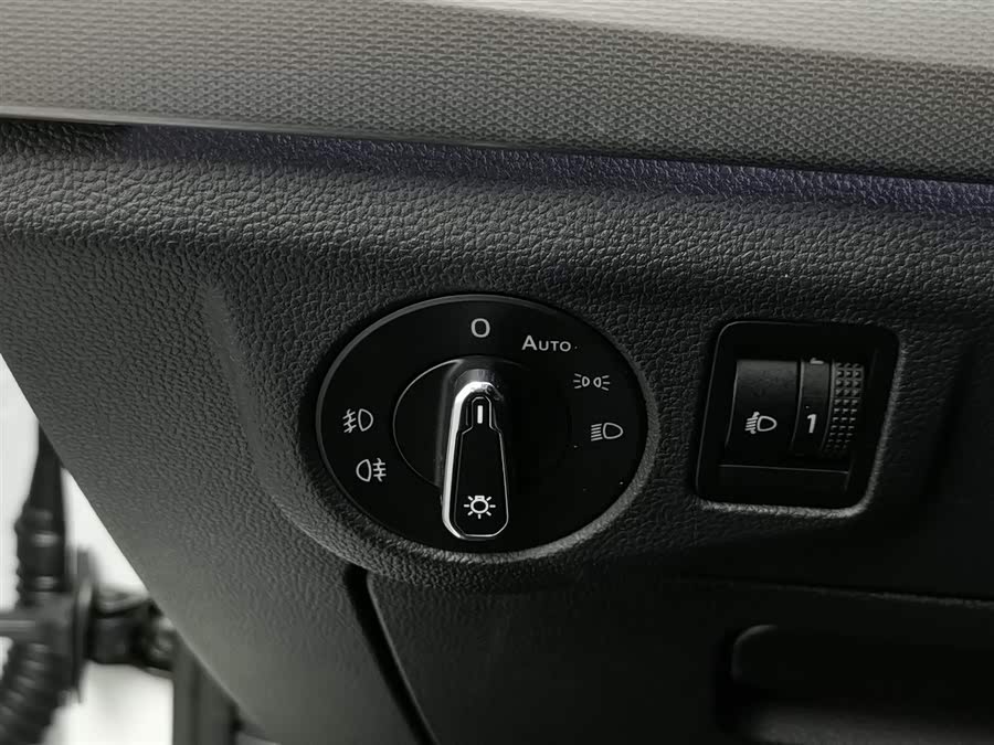 Volkswagen Bora 2023 car image #22