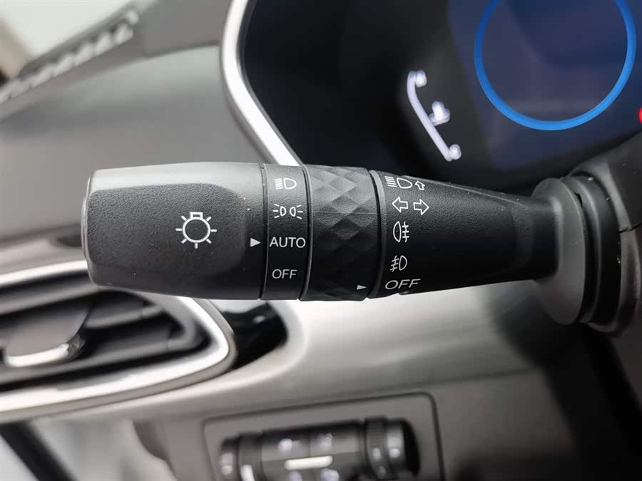 Exceed Lingyun 2019 immagine di auto #22