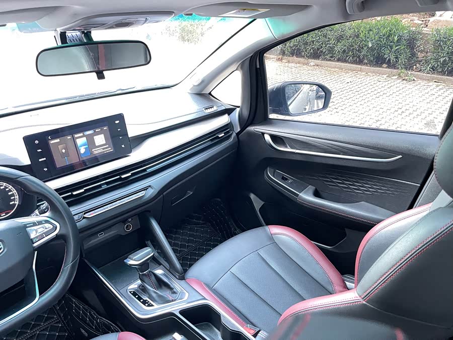 GEELY 2021 #22 GEELY 2021 car image #22