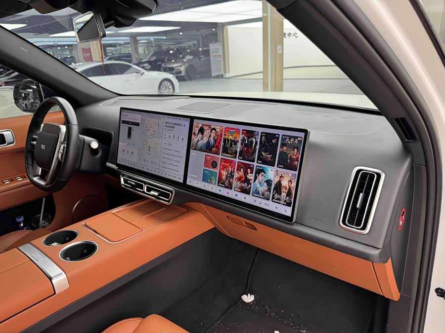 Li L7 2023 صورة سيارة #22