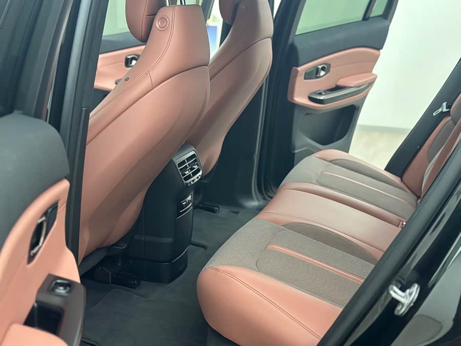 蔚来 蔚来EC6 2022 汽车图片 #22