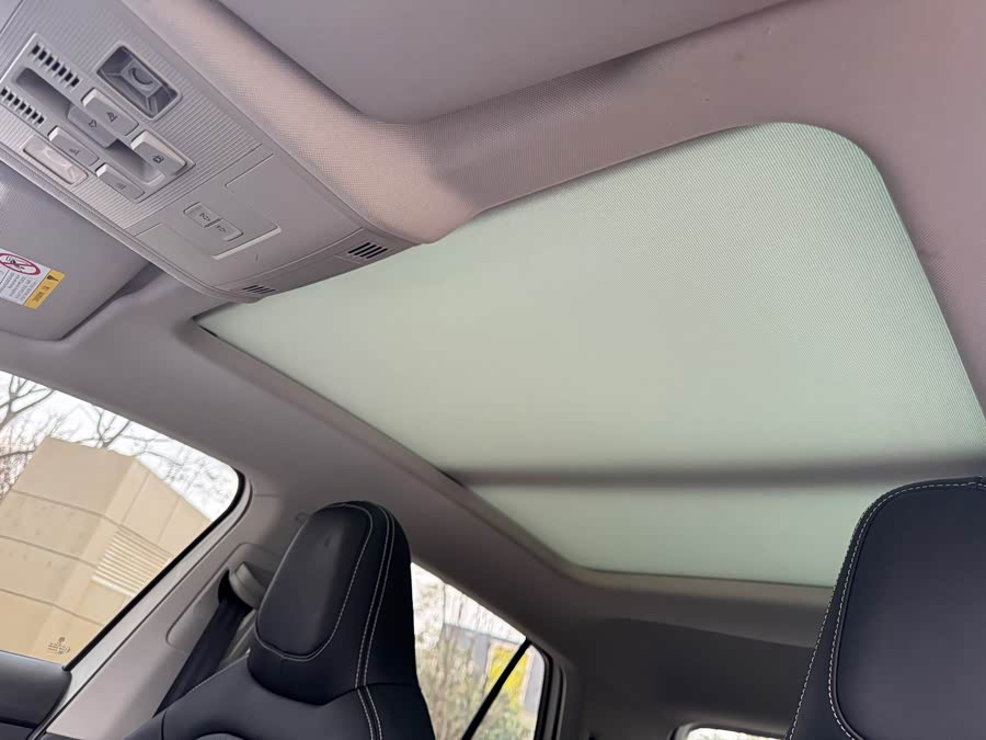 Volkswagen T-Cross 2021 #22 Volkswagen T-Cross 2021 car image #22